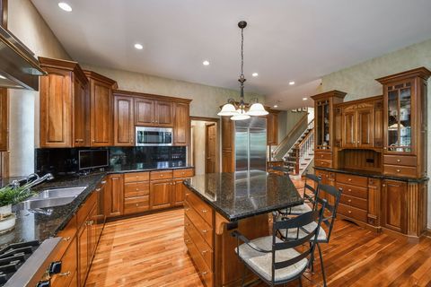 Tiny photo for 1602 Hunters Glen Court, Wheaton, IL 60189 (MLS # 12485729)
