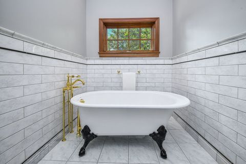 Tiny photo for 1602 Hunters Glen Court, Wheaton, IL 60189 (MLS # 12485729)