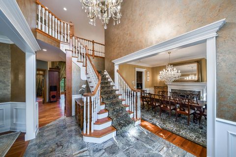 Tiny photo for 1602 Hunters Glen Court, Wheaton, IL 60189 (MLS # 12485729)