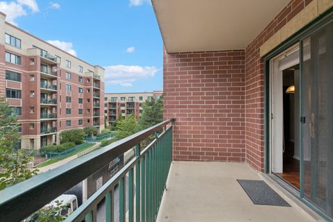 Tiny photo for 20 S Main Street #312, Mount Prospect, IL 60056 (MLS # 12487809)