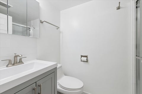 Tiny photo for 5616 N Kenmore Avenue #3D, Chicago, IL 60660 (MLS # 12734781)