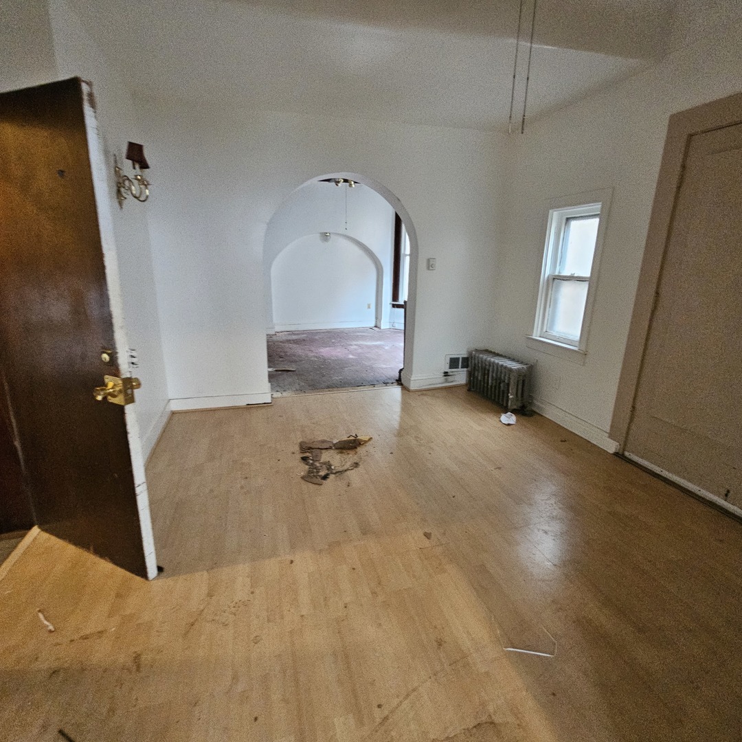 3834 W Monroe Street