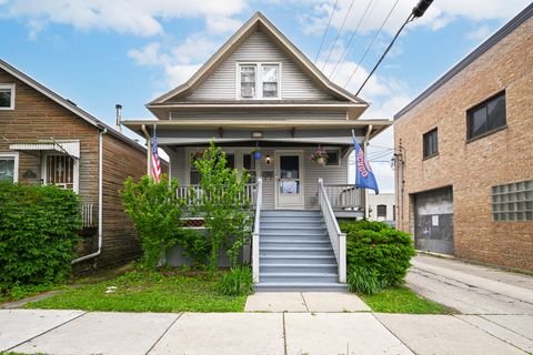 Tiny photo for 813 Circle Avenue, Forest Park, IL 60130 (MLS # 12650668)