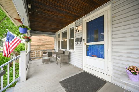 Tiny photo for 813 Circle Avenue, Forest Park, IL 60130 (MLS # 12650668)