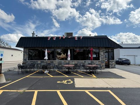 301 W Northwest Highway Barrington IL 60010