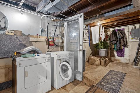 Tiny photo for 1125 Gunderson Avenue, Oak Park, IL 60304 (MLS # 12527774)