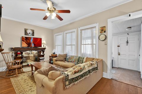 Tiny photo for 1125 Gunderson Avenue, Oak Park, IL 60304 (MLS # 12527774)