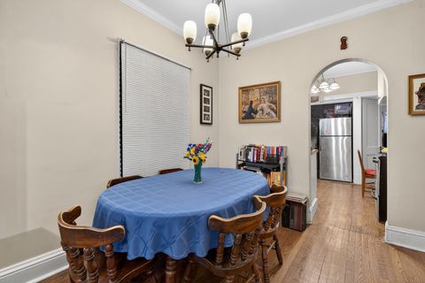 Tiny photo for 1125 Gunderson Avenue, Oak Park, IL 60304 (MLS # 12527774)