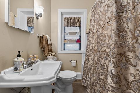 Tiny photo for 1125 Gunderson Avenue, Oak Park, IL 60304 (MLS # 12527774)