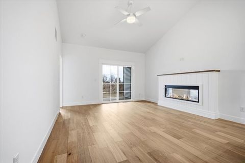 Tiny photo for 13 Stone Mill Court, Bloomington, IL 61705 (MLS # 12622435)