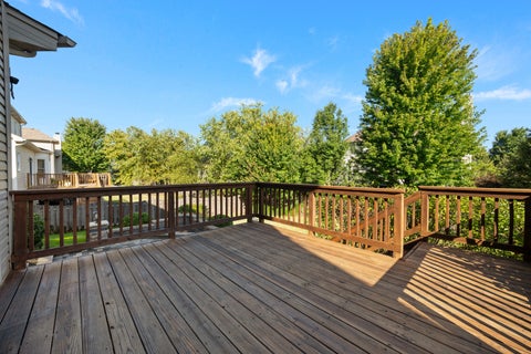 Tiny photo for 402 Deerfield Drive, Oswego, IL 60543 (MLS # 12652938)