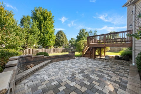 Tiny photo for 402 Deerfield Drive, Oswego, IL 60543 (MLS # 12652938)