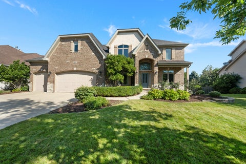 Photo of 402 Deerfield Drive, Oswego, IL 60543 (MLS # 12652938)