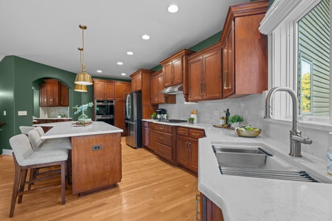 Tiny photo for 402 Deerfield Drive, Oswego, IL 60543 (MLS # 12652938)