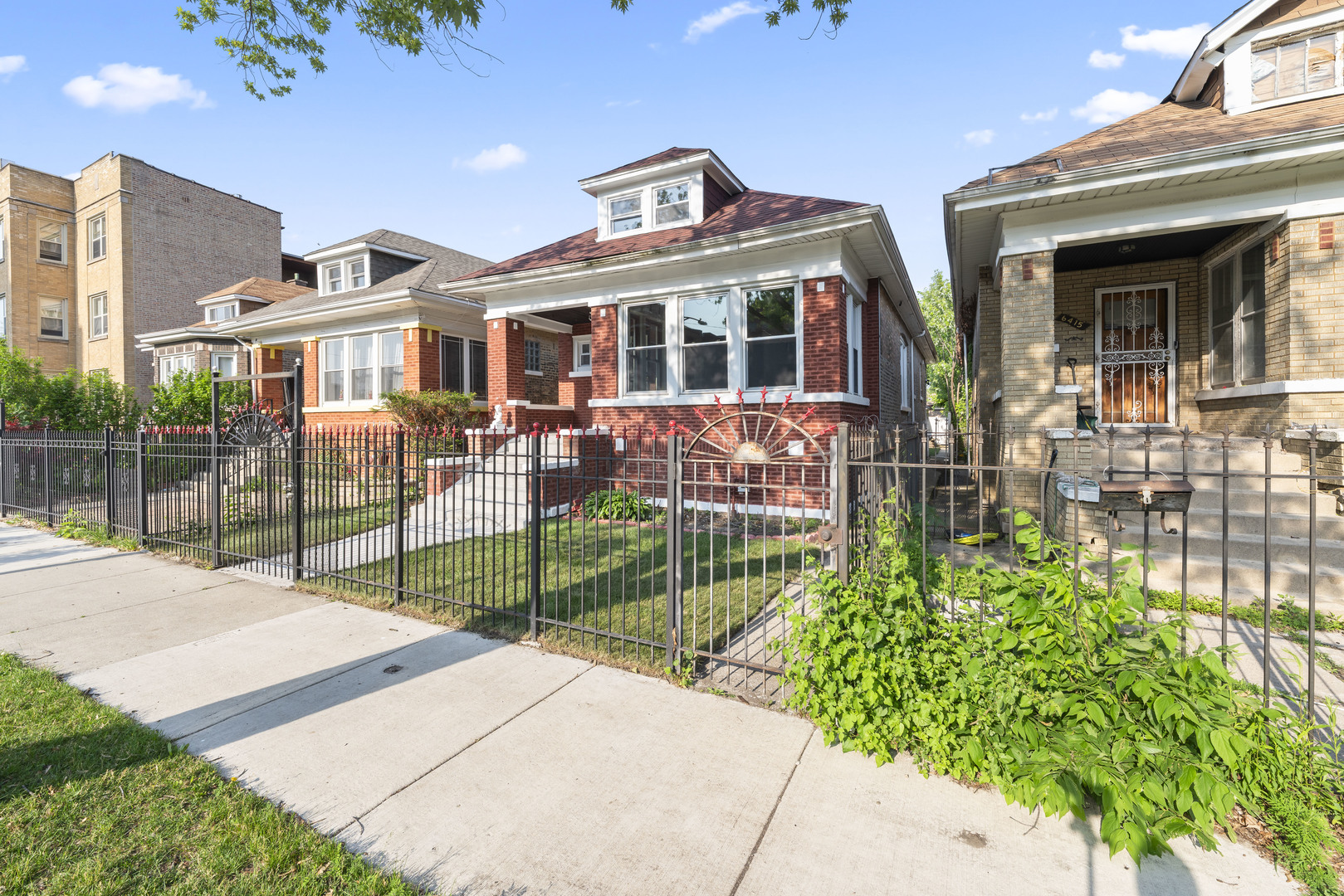 6411 S Washtenaw Avenue