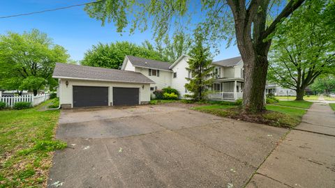 Tiny photo for 321 E Chamberlin Street, Dixon, IL 61021 (MLS # 12562210)