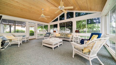 Tiny photo for 321 E Chamberlin Street, Dixon, IL 61021 (MLS # 12562210)