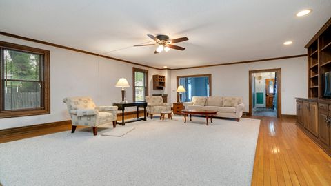 Tiny photo for 321 E Chamberlin Street, Dixon, IL 61021 (MLS # 12562210)