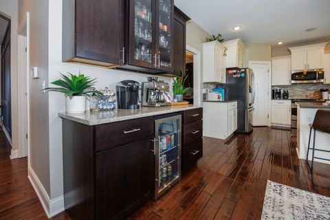 Tiny photo for 114 Mallard Way, Hudson, IL 61748 (MLS # 12604446)