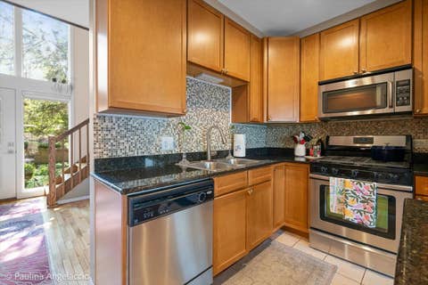 Tiny photo for 586 W Russell Street, Barrington, IL 60010 (MLS # 12646997)