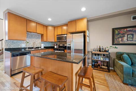 Tiny photo for 586 W Russell Street, Barrington, IL 60010 (MLS # 12646997)