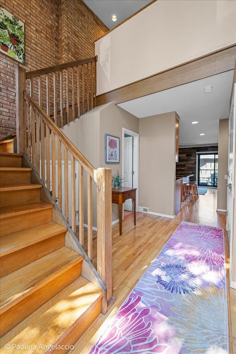 Tiny photo for 586 W Russell Street, Barrington, IL 60010 (MLS # 12646997)