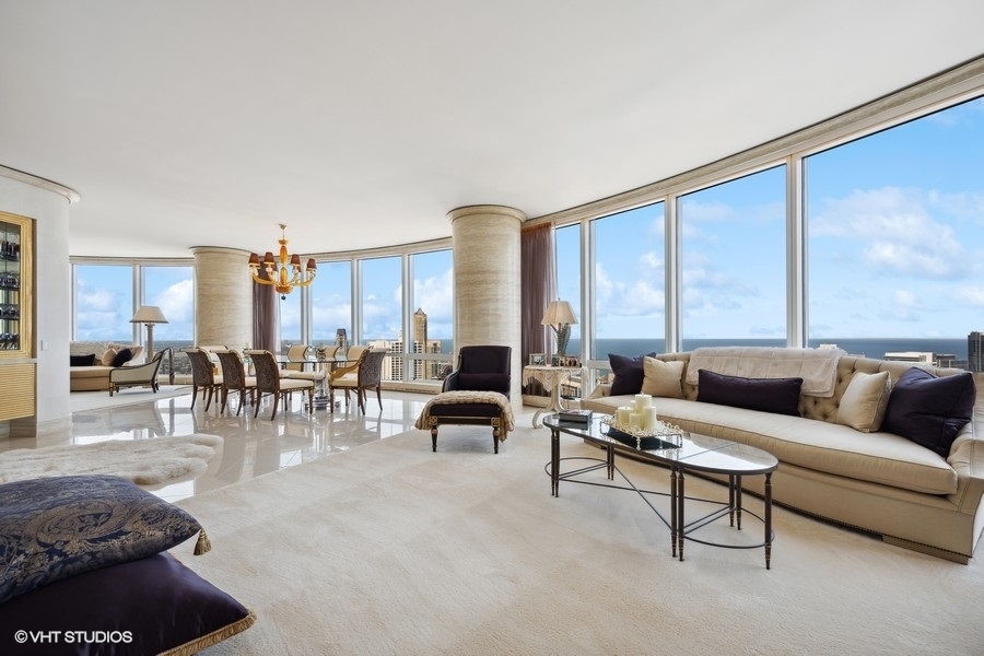 401 N Wabash Avenue 48A