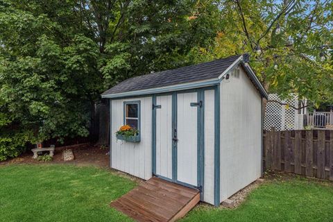 Tiny photo for 301 Gatewood Lane, Grayslake, IL 60030 (MLS # 12557872)