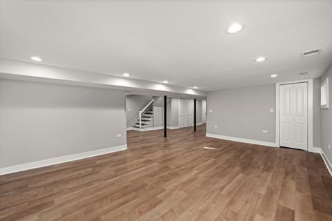 Tiny photo for 8041 S Blackstone Avenue, Chicago, IL 60619 (MLS # 12510174)
