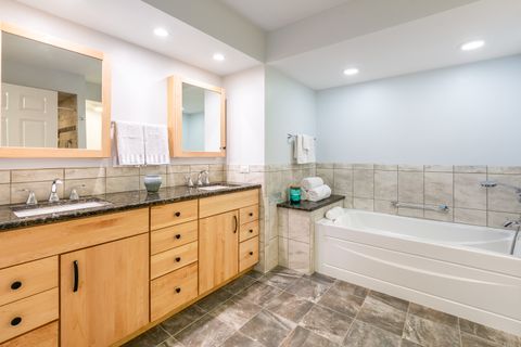 Tiny photo for 351 Town Place Circle #508, Buffalo Grove, IL 60089 (MLS # 12582061)