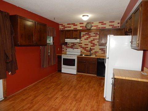 Tiny photo for 4021 Cresthill Drive, Davenport, IA 52806 (MLS # 12631267)