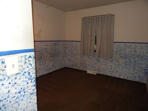 Tiny photo for 4021 Cresthill Drive, Davenport, IA 52806 (MLS # 12631267)