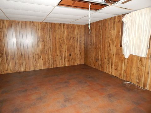 Tiny photo for 4021 Cresthill Drive, Davenport, IA 52806 (MLS # 12631267)