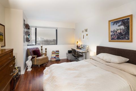 Tiny photo for 1415 N Dearborn Street #17D, Chicago, IL 60610 (MLS # 12587322)