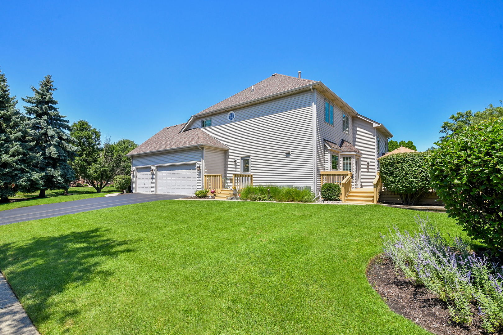 3940 Highknob Circle