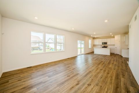Tiny photo for 1129 Greenleaf Street, Sycamore, IL 60178 (MLS # 12377787)