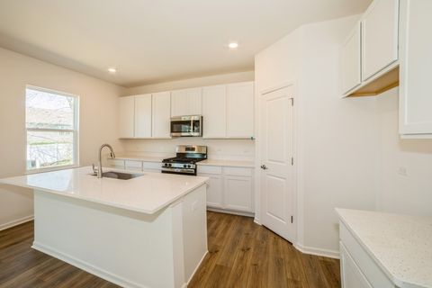 Tiny photo for 1129 Greenleaf Street, Sycamore, IL 60178 (MLS # 12377787)