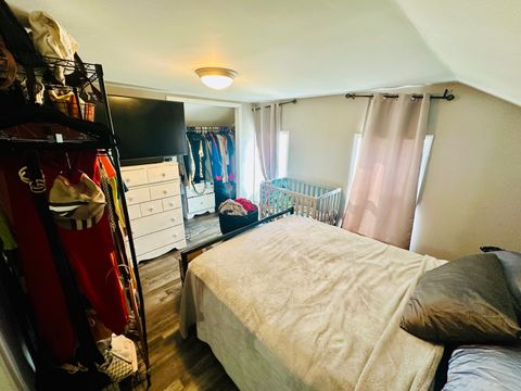 Tiny photo for 334 N CRYSTAL Street, Elgin, IL 60123 (MLS # 12438427)