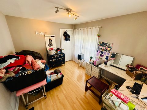 Tiny photo for 334 N CRYSTAL Street, Elgin, IL 60123 (MLS # 12438427)