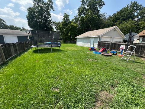 Tiny photo for 334 N CRYSTAL Street, Elgin, IL 60123 (MLS # 12438427)