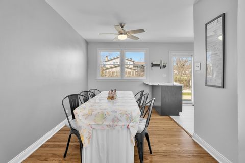 Tiny photo for 802 Timber Lane, Darien, IL 60561 (MLS # 12604285)