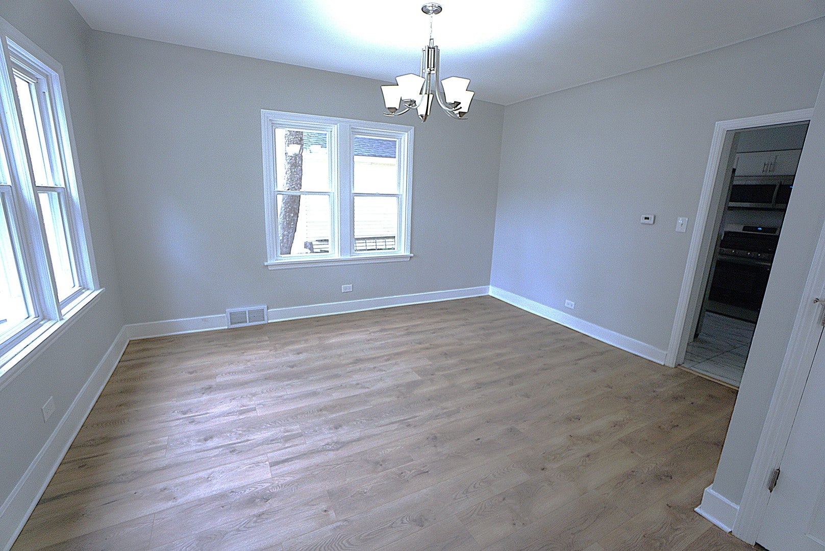 2315 W 112th Street