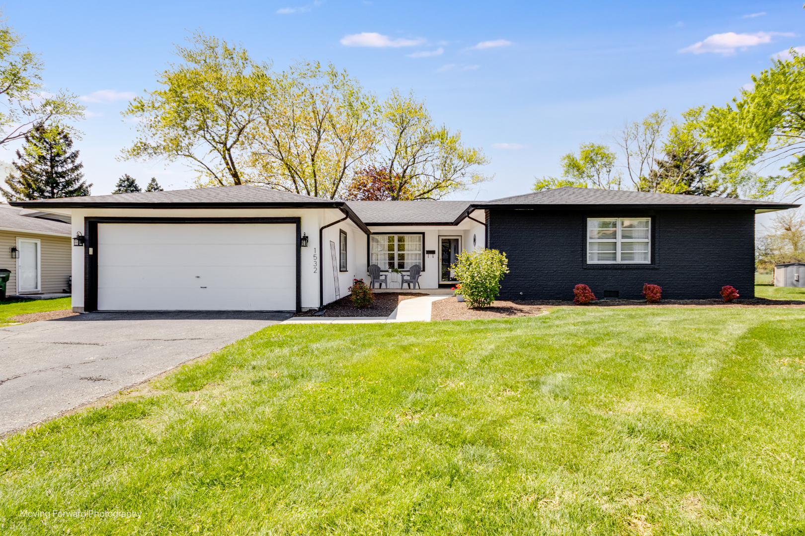 1532 Collins Circle