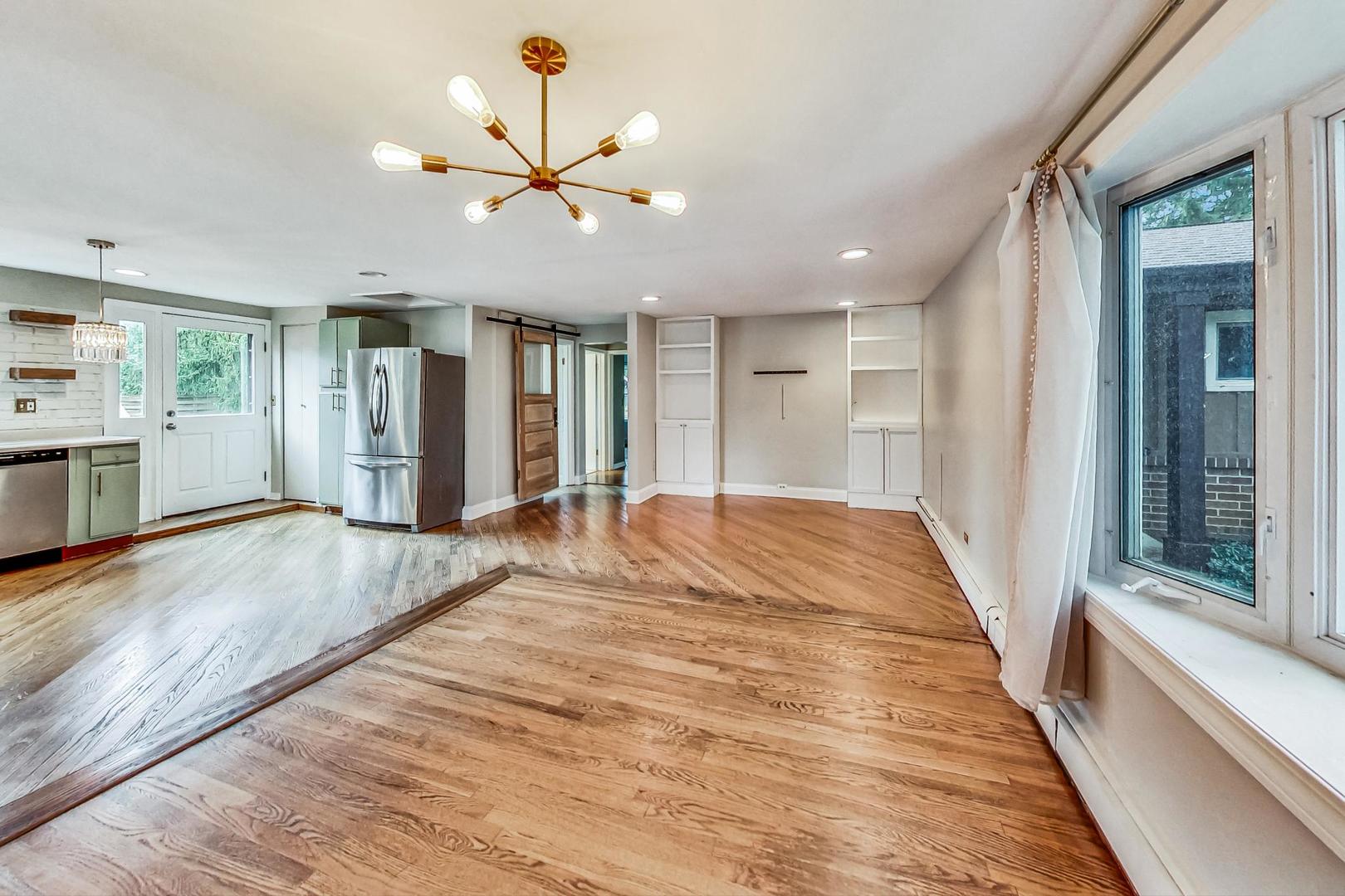 129 E 55th Street