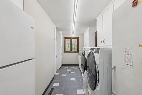 Tiny photo for 8853 W 97th Place, Palos Hills, IL 60465 (MLS # 12527106)