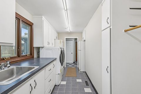 Tiny photo for 8853 W 97th Place, Palos Hills, IL 60465 (MLS # 12527106)