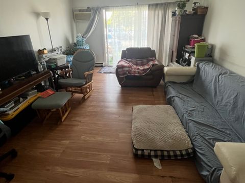 Tiny photo for 880 E Old Willow Road #171, Prospect Heights, IL 60070 (MLS # 12476397)