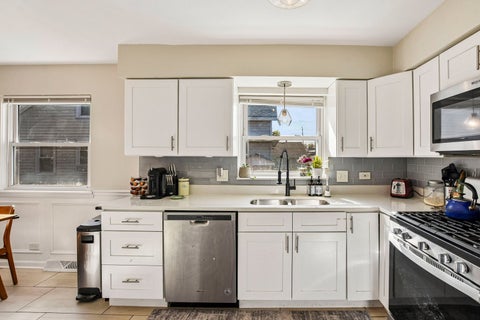 Tiny photo for 4610 Dubois Boulevard, Brookfield, IL 60513 (MLS # 12778222)