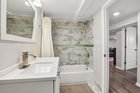 Tiny photo for 4610 Dubois Boulevard, Brookfield, IL 60513 (MLS # 12778222)