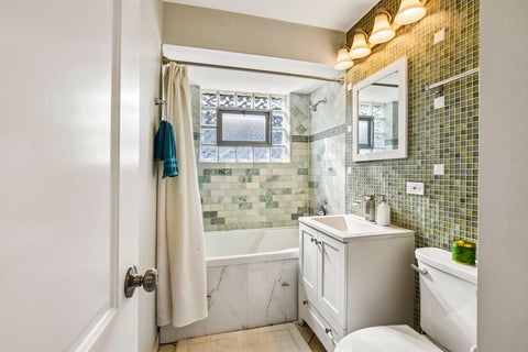 Tiny photo for 4610 Dubois Boulevard, Brookfield, IL 60513 (MLS # 12778222)